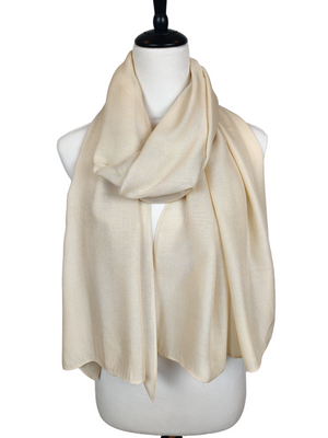 Classic Model Hijab – Cream